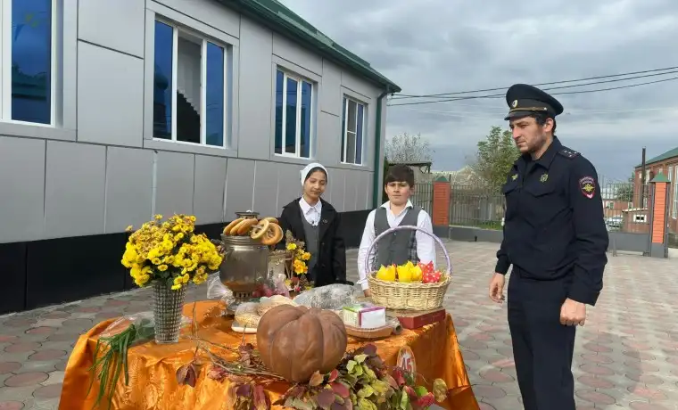 Инспекторы ПДН участвовали в осенних ярмарках в Нагорном и Терском