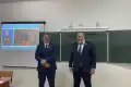 Парламентарии обсудили со старшеклассниками традиционные ценности и патриотизм