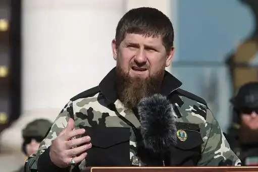 Кадыров назвал Зелимхана Батукаева примером для будущих защитников Отечества