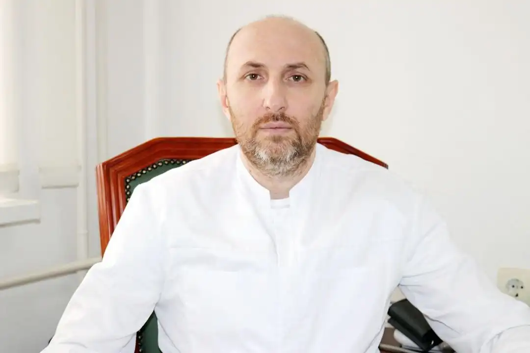 ЮСУП ГАРАЕВ НАЗНАЧЕН ГЛАВНЫМ ХИРУРГОМ РЕСПУБЛИКИ ⠀ Заместитель главного врача РК