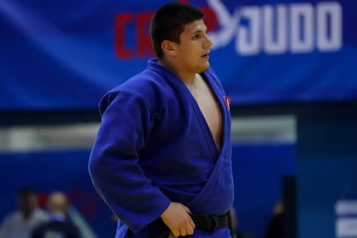 Ибрахим Татароглу выиграл Олимпийский фестиваль