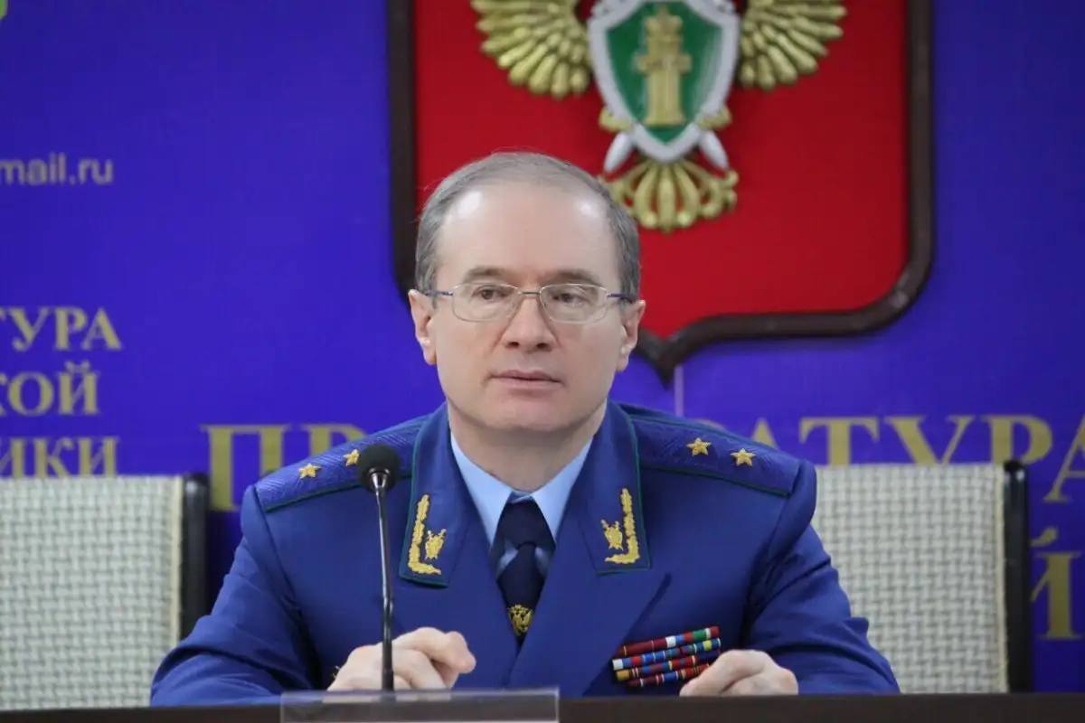 Прокурором республики осуществлен инспекторский выезд в прокуратуру г. Аргуна