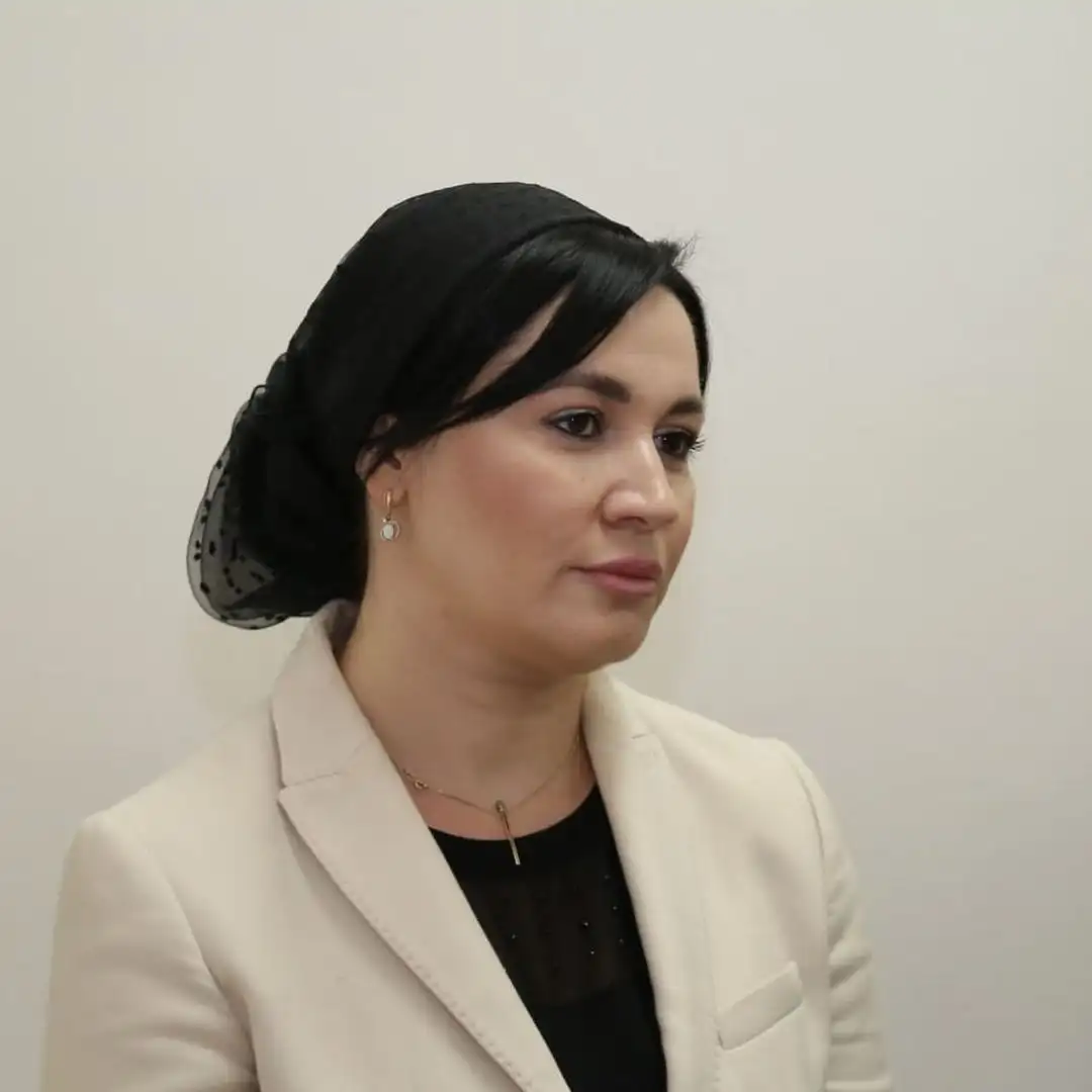 Министр здравоохранения Чеченской Республики Эльхан Сулейманов представил коллек
