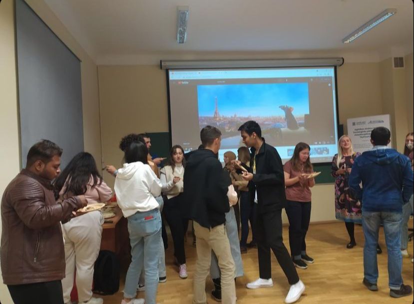 Студентки ЧГПУ провели в Лиепайском университете (Латвия) “День Чеченской Республики”
АСПИРАНТУРА
Кафедра философии, политологии и социологии
ЧАСТО ЗАДАВАЕМЫЕ ВОПРОСЫ