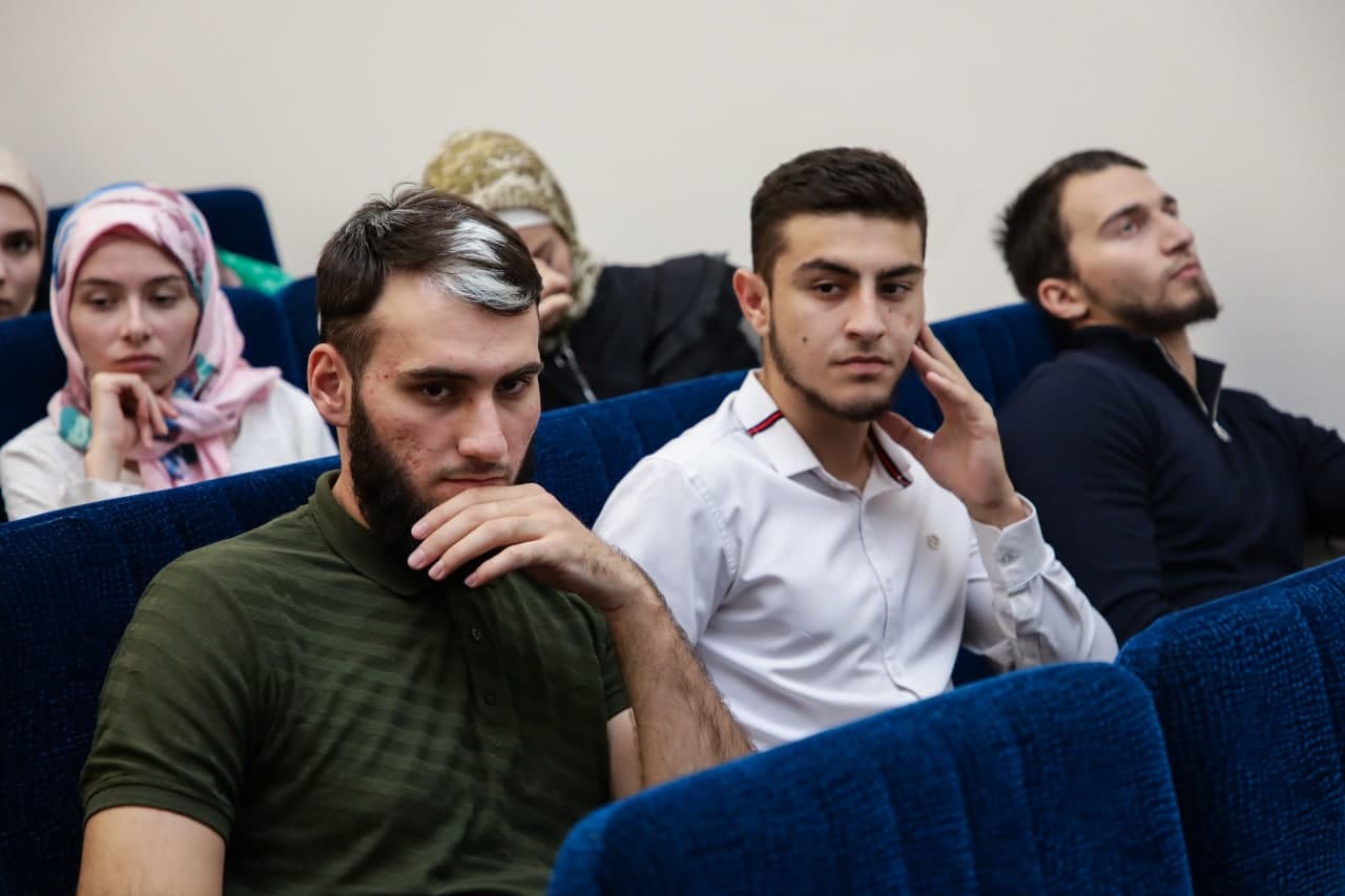 В ЧГПУ продолжается цикл мероприятий «Уроки «живой истории»    	
        

					
					ПРИЕМ 2020 (ДОКУМЕНТЫ)					
				

					
					Факультет искусств					
				

					
					ВСЕ НОРМАТИВНЫЕ ДОКУМЕНТЫ ПО ПОСТУПЛЕНИЮ