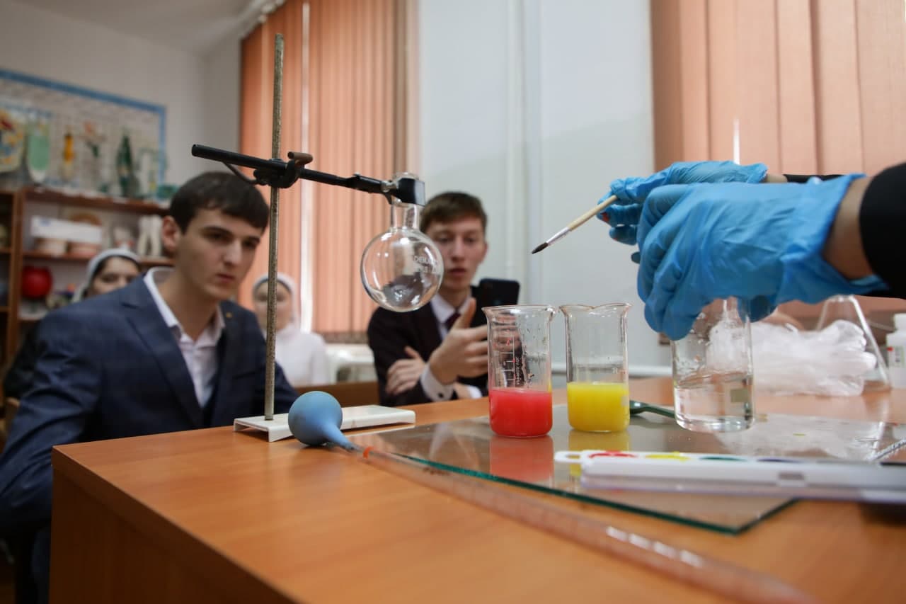 ЧГПУ начал реализацию совместного с АНО «Ресурсный центр развития компетенций» проекта    	
        

					
					ЗАДАТЬ ВОПРОС ПРИЕМНОЙ КОМИССИИ					
				

					
					Кафедра философии, политологии и социологии					
				

					
					Физико-математический факультет