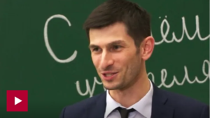 Алихан Динаев о любимой музыке и литературе