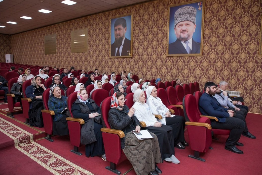 В Минтруда ЧР провели семинар на тему: “Управление профессиональными рисками”