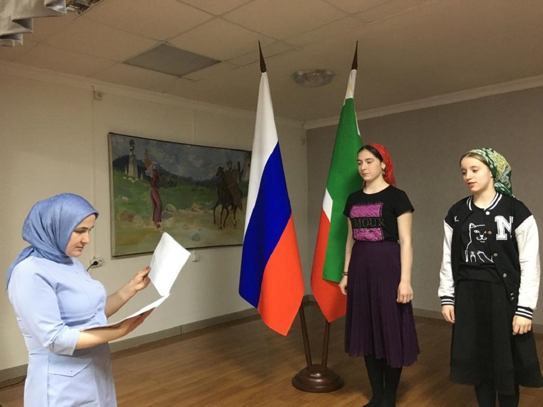 В Шалинском С-РЦН провели беседу, приуроченную ко “Дню единения народов России и Белоруссии “