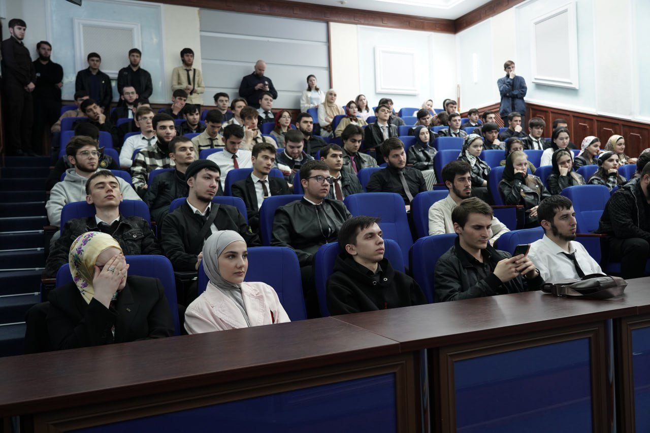 Студентам ГГНТУ рассказали о вреде употребления наркотических средств