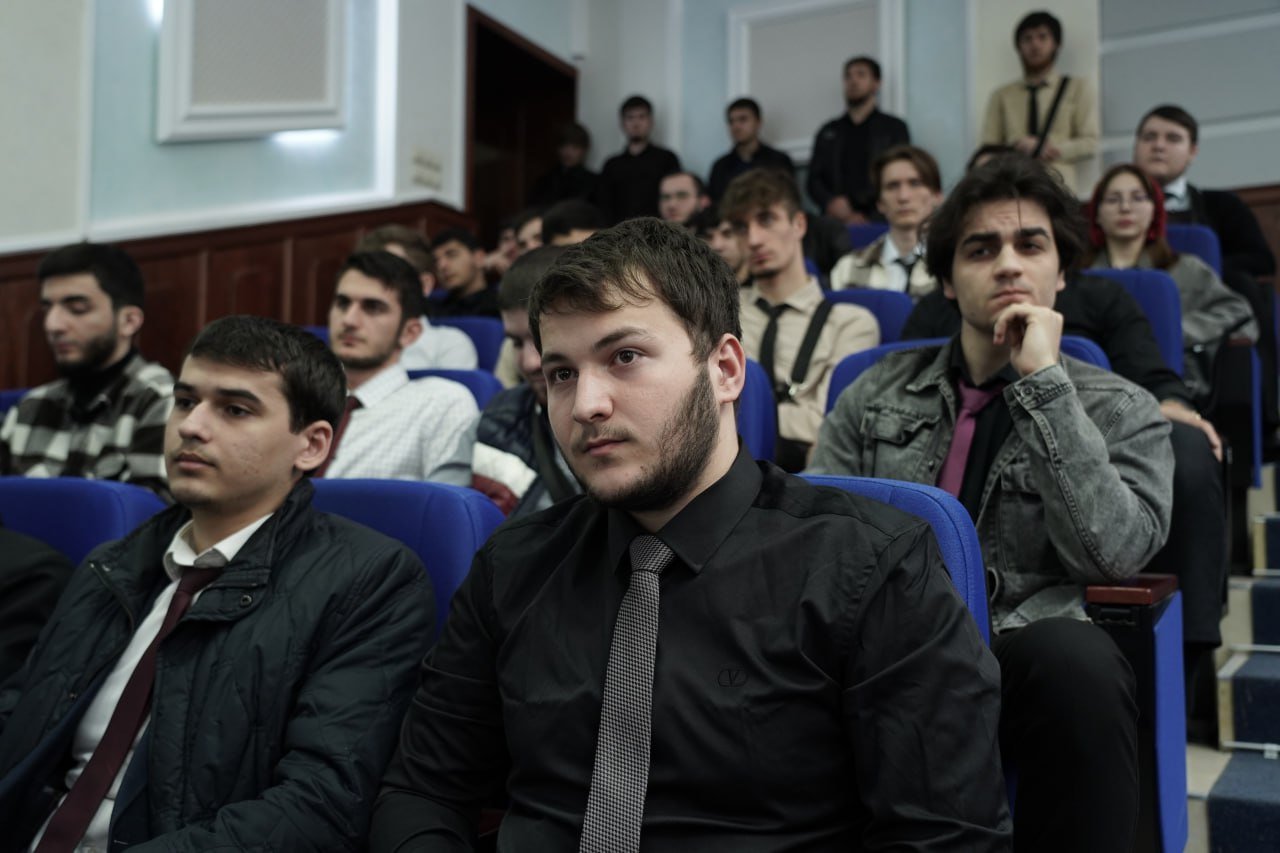 Студентам ГГНТУ рассказали о вреде употребления наркотических средств
