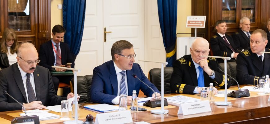 Образование: изображение отсутствует