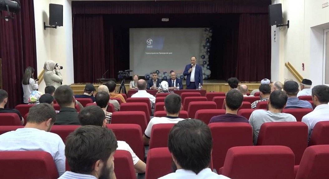В рамках подготовки ко II этапу Всероссийской ярмарки трудоустройства «Работа России. Время возможностей» ГДЕ И КАК ТРУДОУСТРОИТЬСЯ ЗА ПРЕДЕЛАМИ РЕГИОНА?