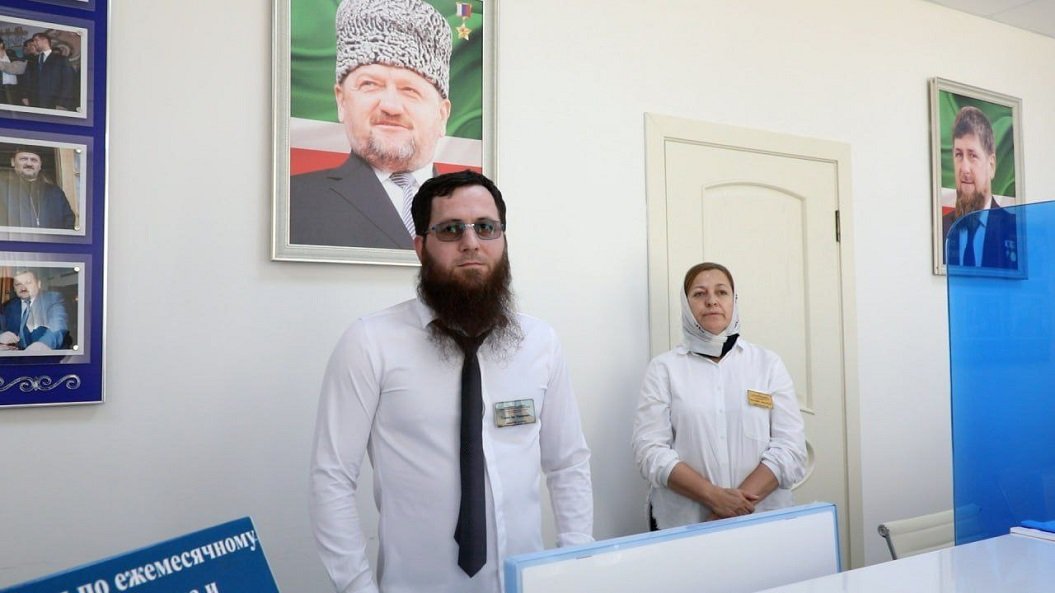 Министр Усман Баширов в городе Шали проинспектировал подведомственные учреждения министерства