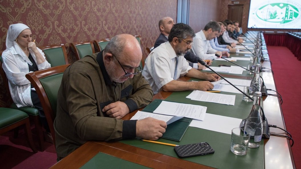 В Министерстве труда, занятости и социального развития ЧР состоялось очередное заседание Республиканской межведомственной комиссии по охране труда