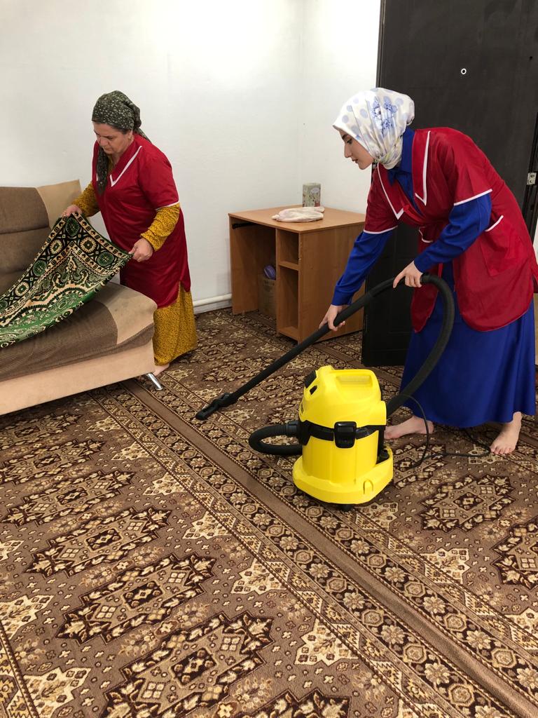 В ГБУ “КЦСОН” Шейх-Мансуровского района продолжают активную работу с получателями социальных услуг