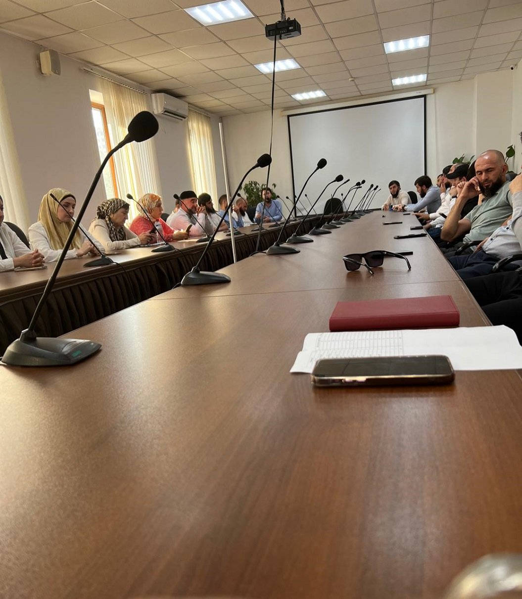 В ДЗН Минтруда ЧР прошел обучающий семинар с сотрудниками центров занятости населения, ответственных за осуществление соцвыплат безработным гражданам.