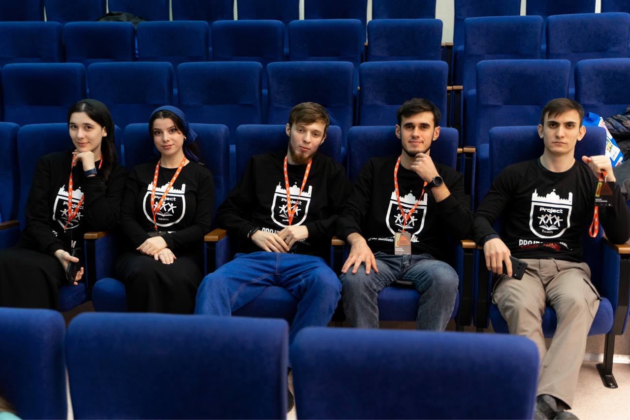 Живем и создаем в России