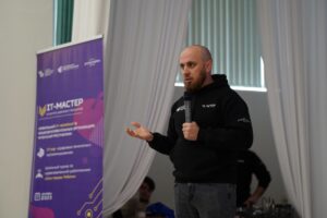 Стартовал I-й школьный форум цифровых технологий «Шаг в будущее»