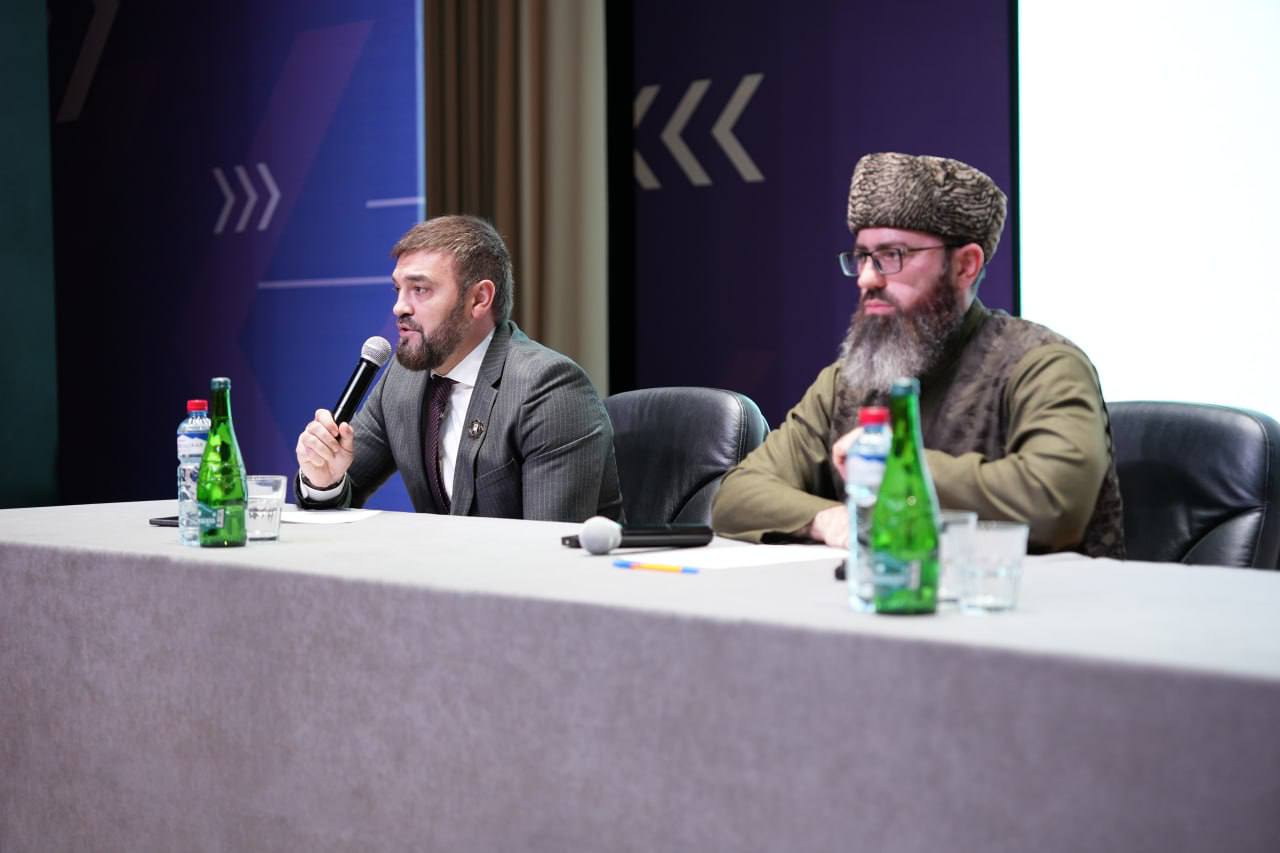 ГГНТУ посетил Помощник Главы ЧР, Генеральный директор ТРК "Путь" имени А. Кадырова Адам Шахидов