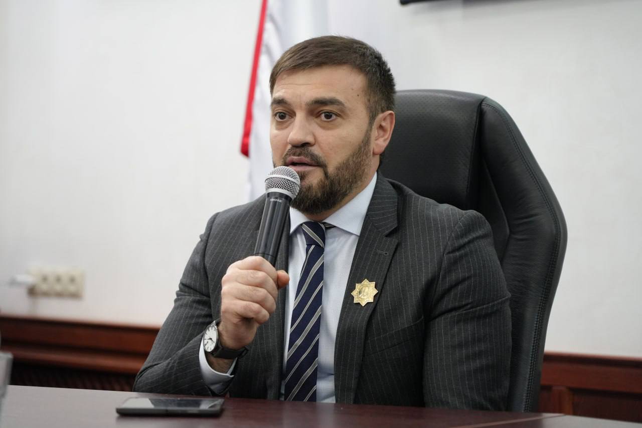 ГГНТУ посетил ректор Российского исламского университета им. Кунта-Хаджи Абдурахим Абдул-Межитович Мутушев