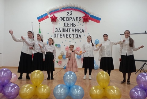Спортивно-игровую программу, посвященную Дню защитника Отечества организовали в ГБУ “Гвардейский С-РЦН”