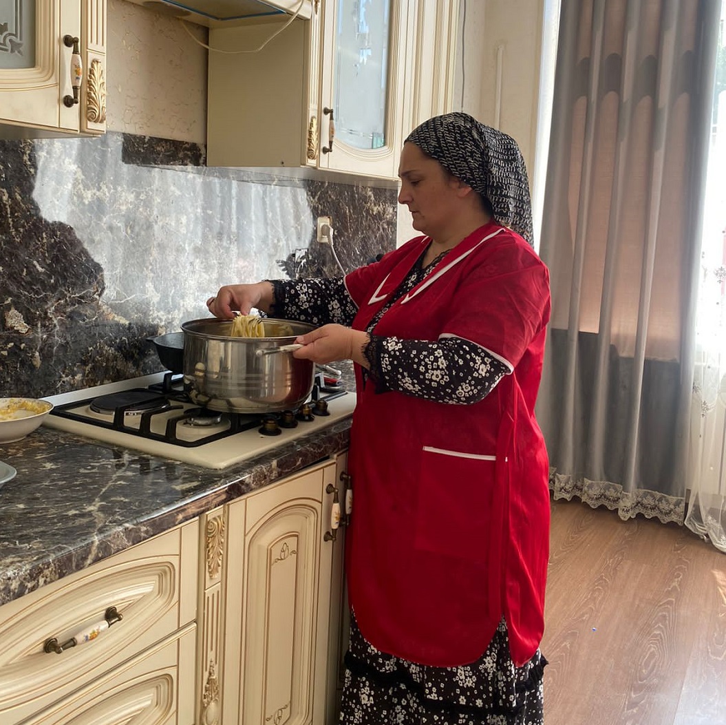 ГБУ «КЦСОН» Шейх-Мансуровского района: Соцобслуживание пожилых людей – одно из приоритетных направлений соцзащиты