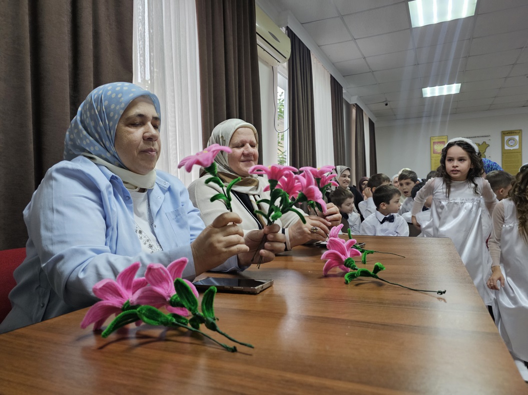 В Шалинском С-РЦН прошло праздничное мероприятие ко Дню матери