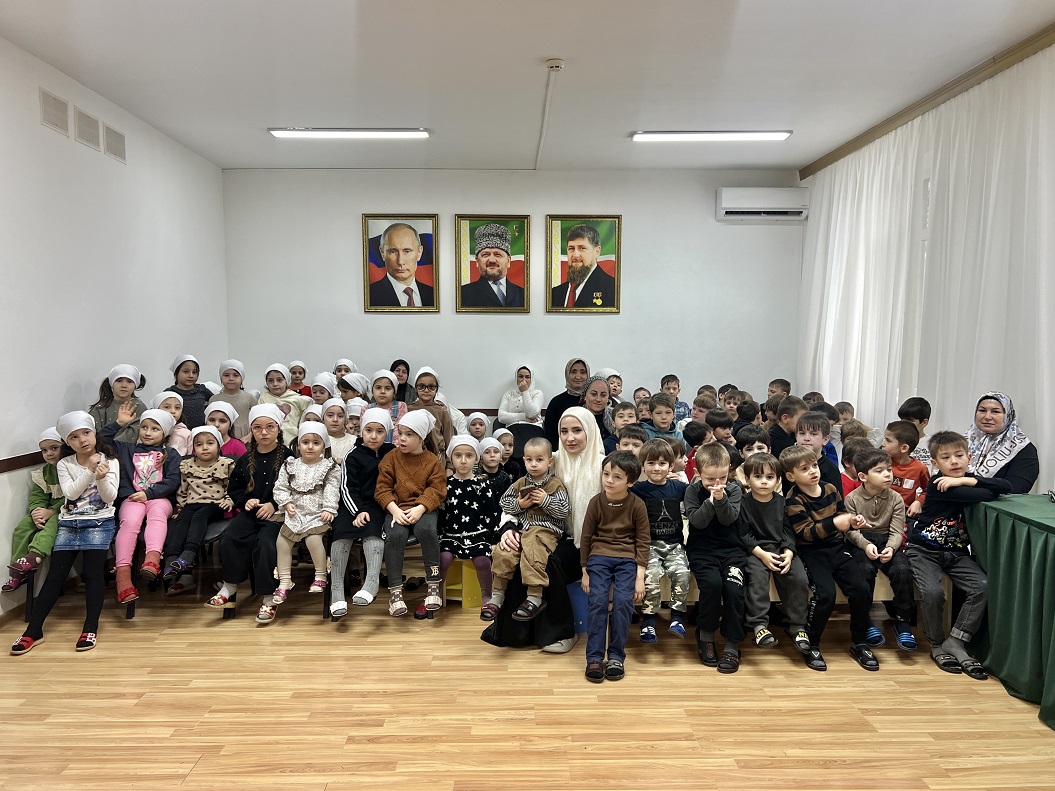 В Гудермесском ЦСПСиД провели мероприятие в рамках Года семьи