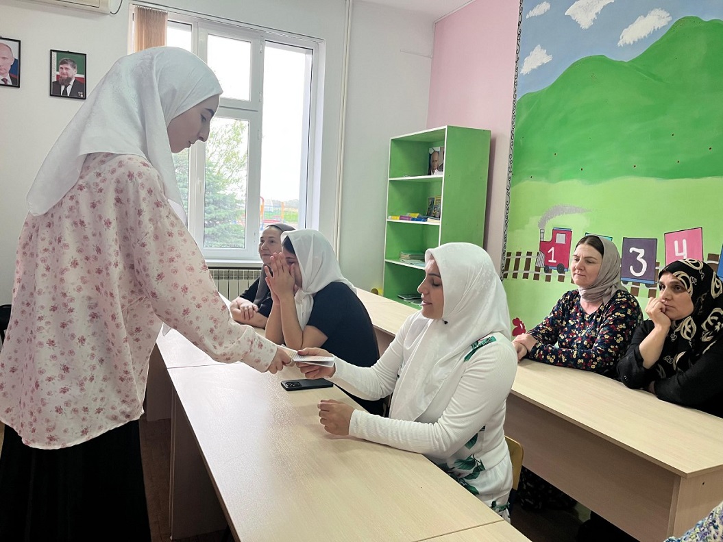 В Шелковском ЦСПСиД проводится активная работа по развитию речи у детей.