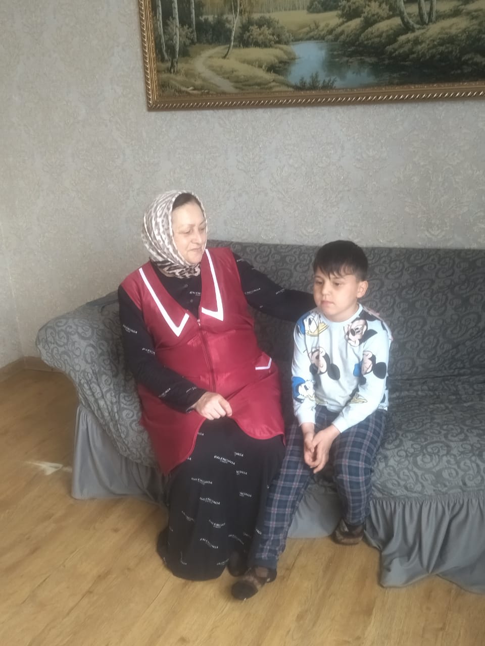 Социальные работники ГБУ «КЦСОН» Шейх-Мансуровского района продолжают оказывать соцуслуги на дому гражданам пожилого возраста и инвалидам