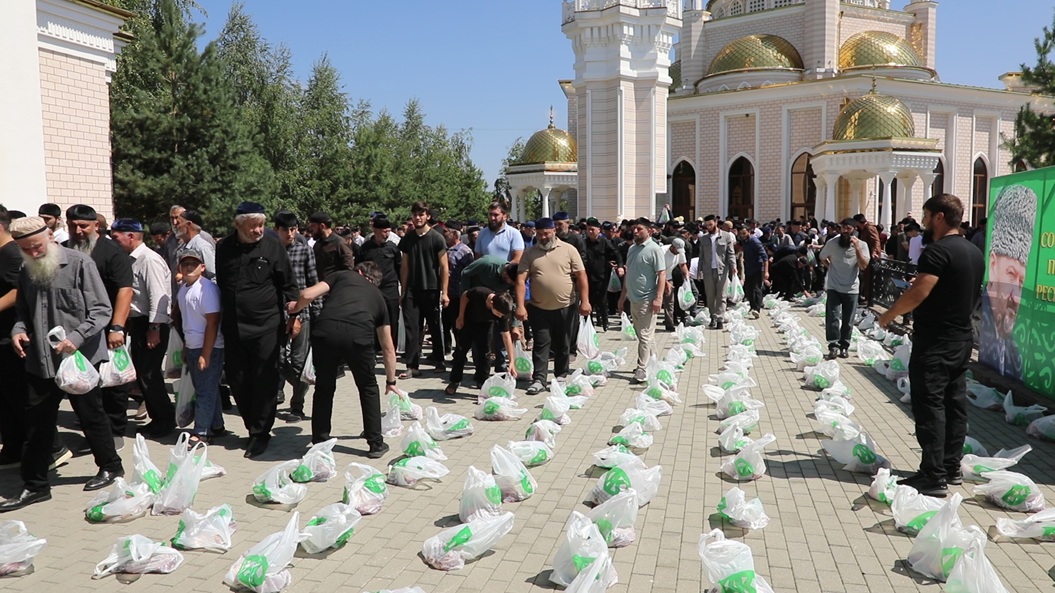 В преддверии 74-й годовщины со Дня рождения А. А. Кадырова в горном Беное провели религиозный обряд – саг1а