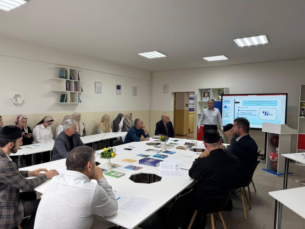 Первокурсники ЧГПУ сделали свои «Первые шаги в науку»