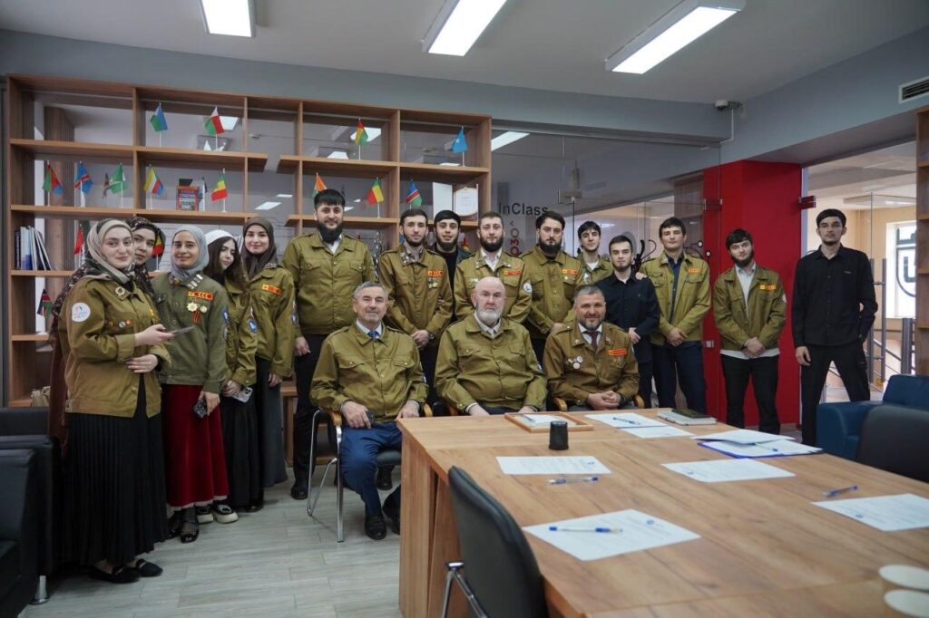 Студенты ЧГПУ приняли участие в конференции ЧРО «Российские студенческие отряды»